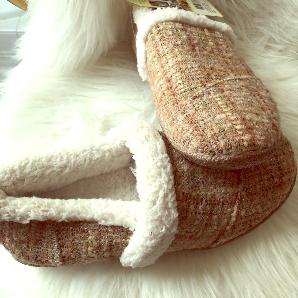 TOMS
